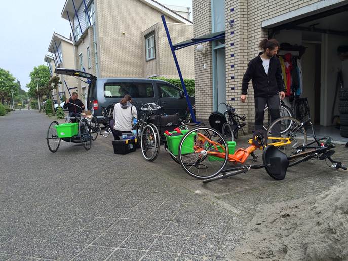 Пробег инвалидов-колясочников по Голандии